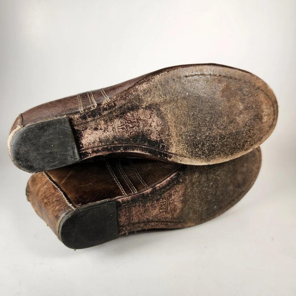 FRYE Women's Carson Wedge Bootie Size 7 Dark Taupe Leather Back Zipper Boho - Picture 11 of 13